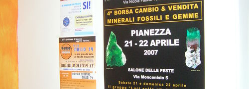 Manifesti / Locandine clicca sull'immagine per consultare i prezzi